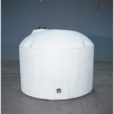 Snyder Industries 1500 Gallon Plastic Vertical Dome Top Tank